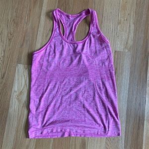Lululemon Swiftly Tech Racerback Tank Top 2.0 size 10 in pink.